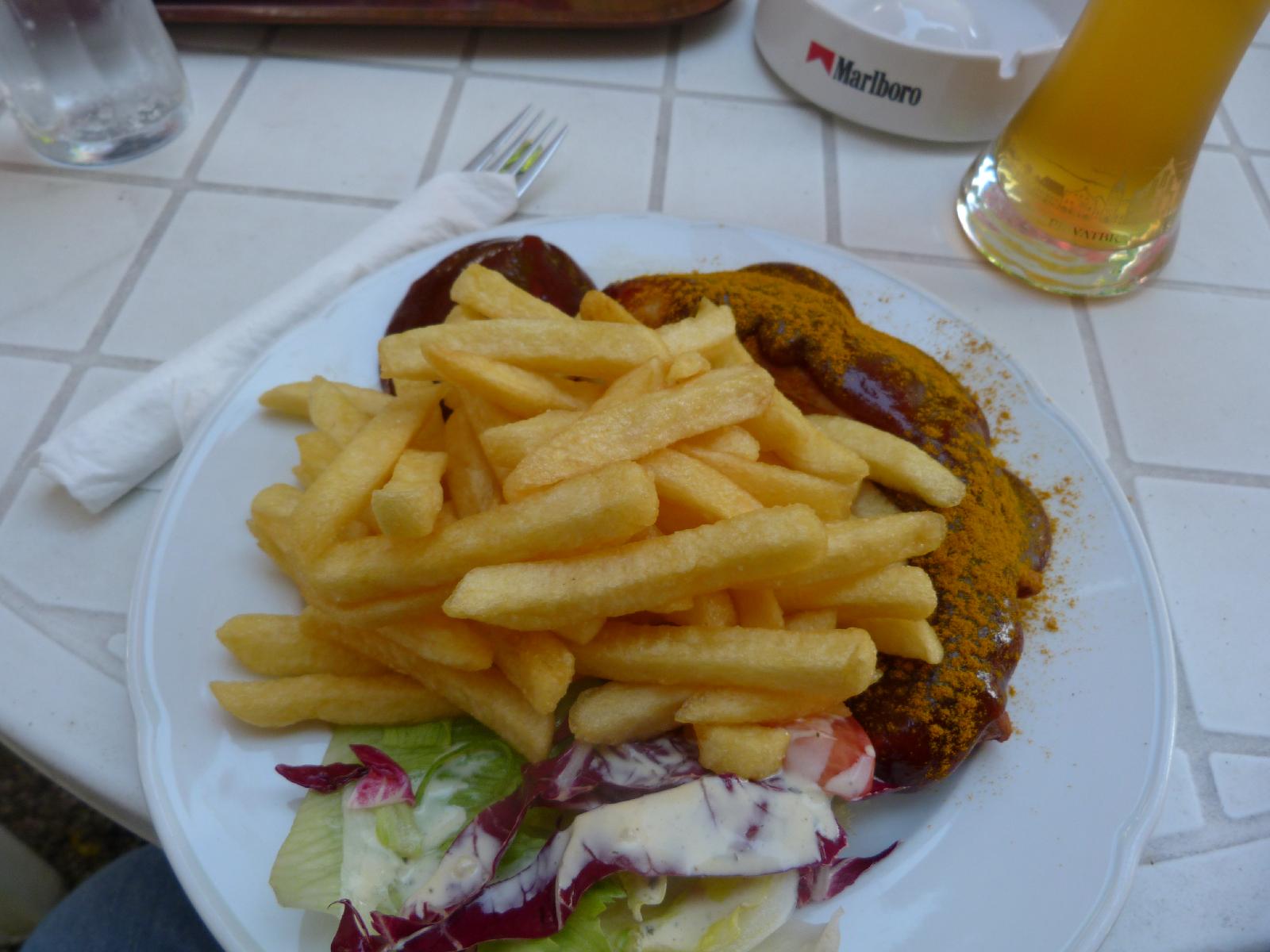 Currywurst Lunch