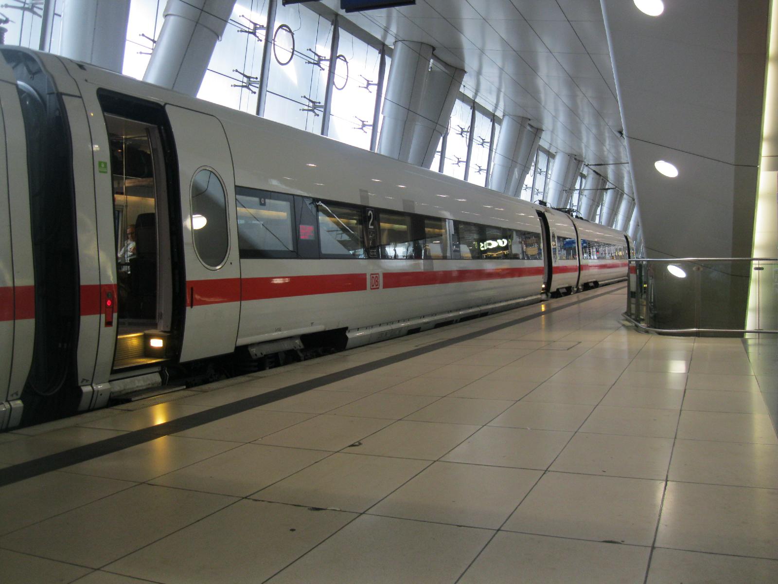 Frankfurt Airport train station