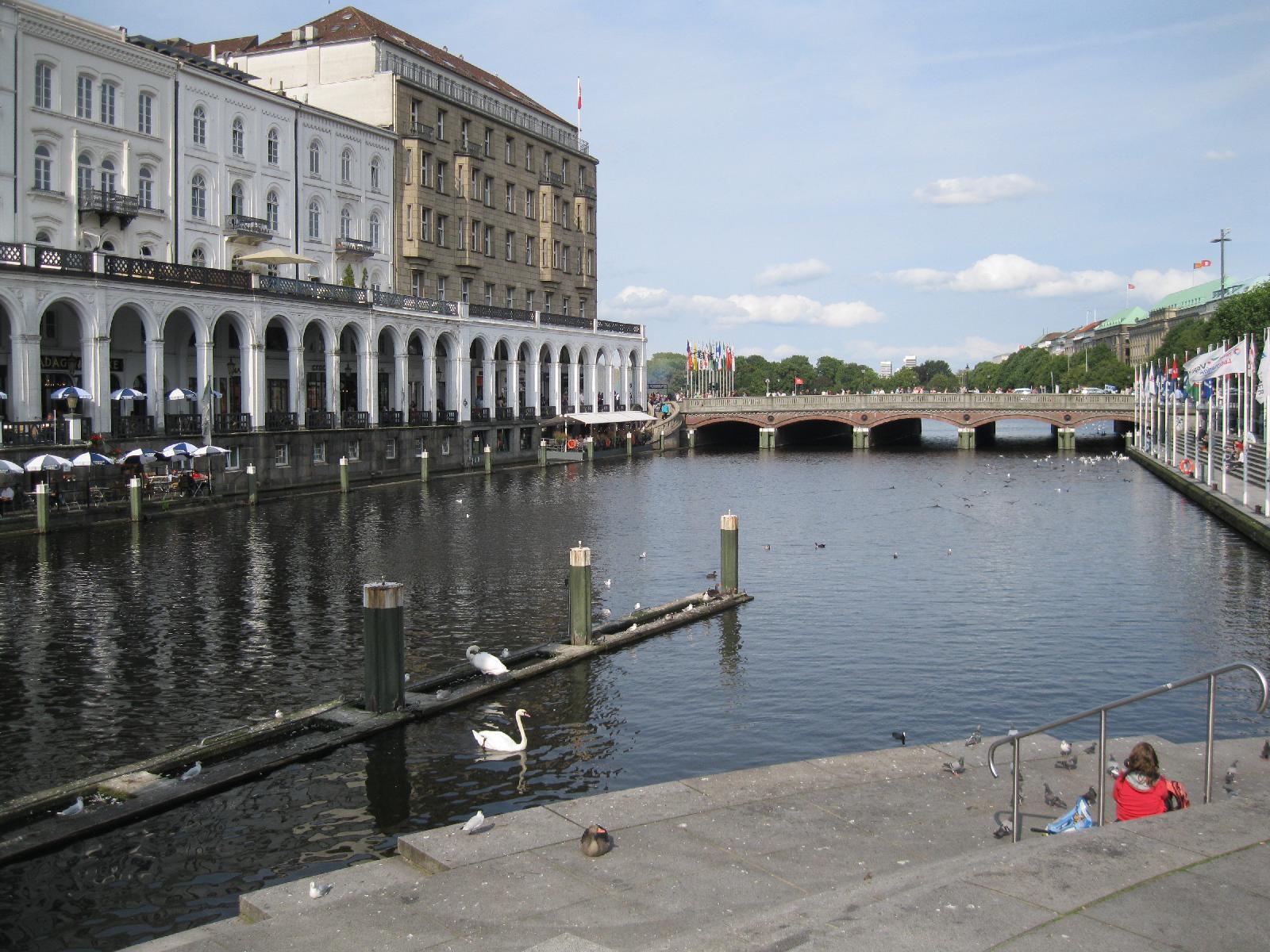 Canals, swans, pelicans and cafes