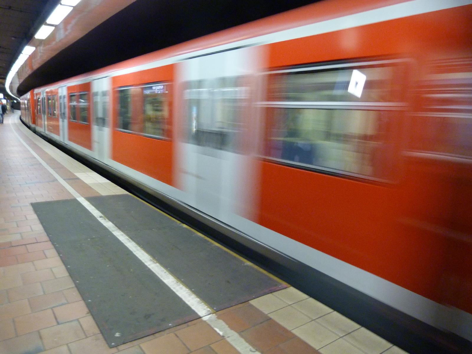 Light rail train